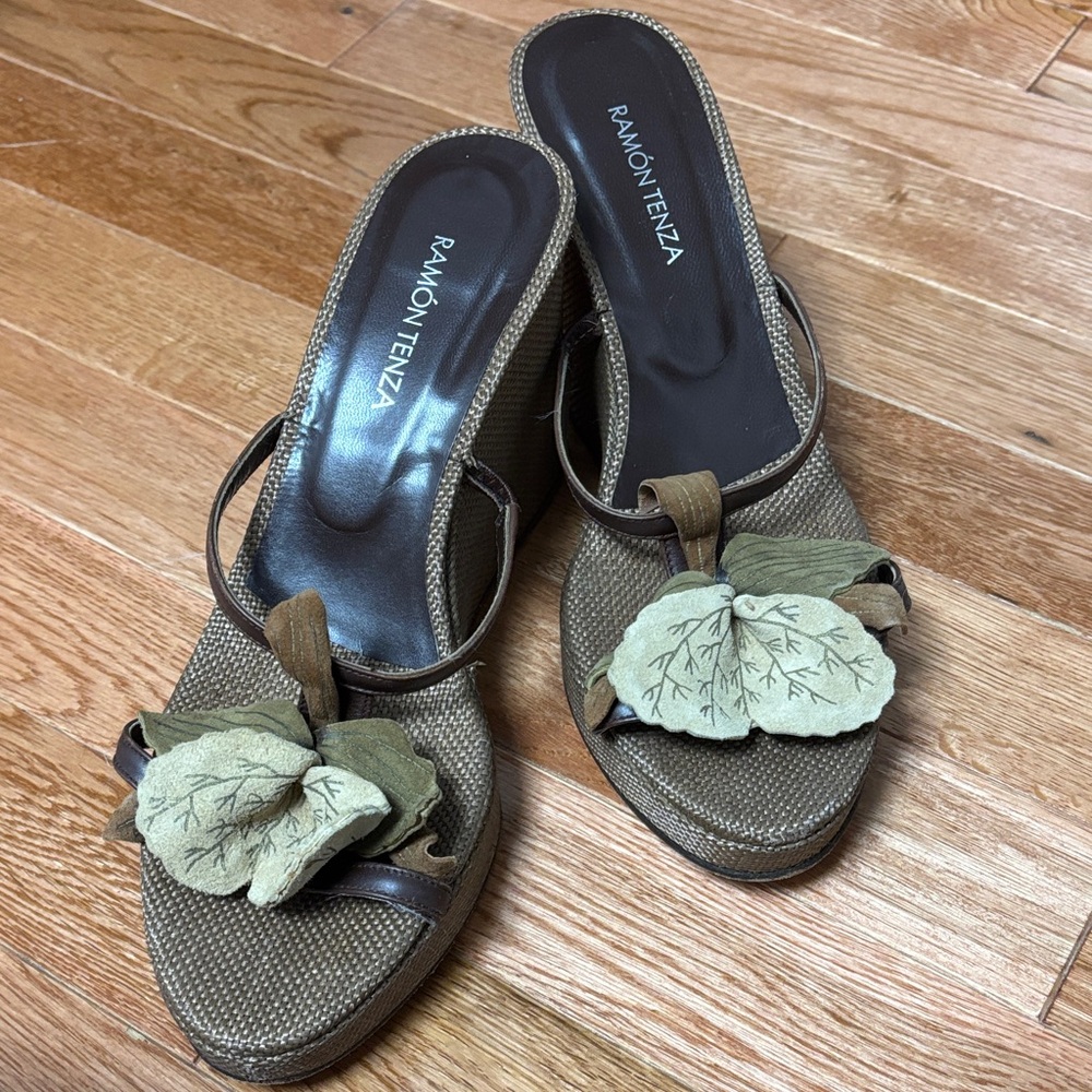 Ramon Tenza Olive Green Leaf Appliqué Platform Sandles